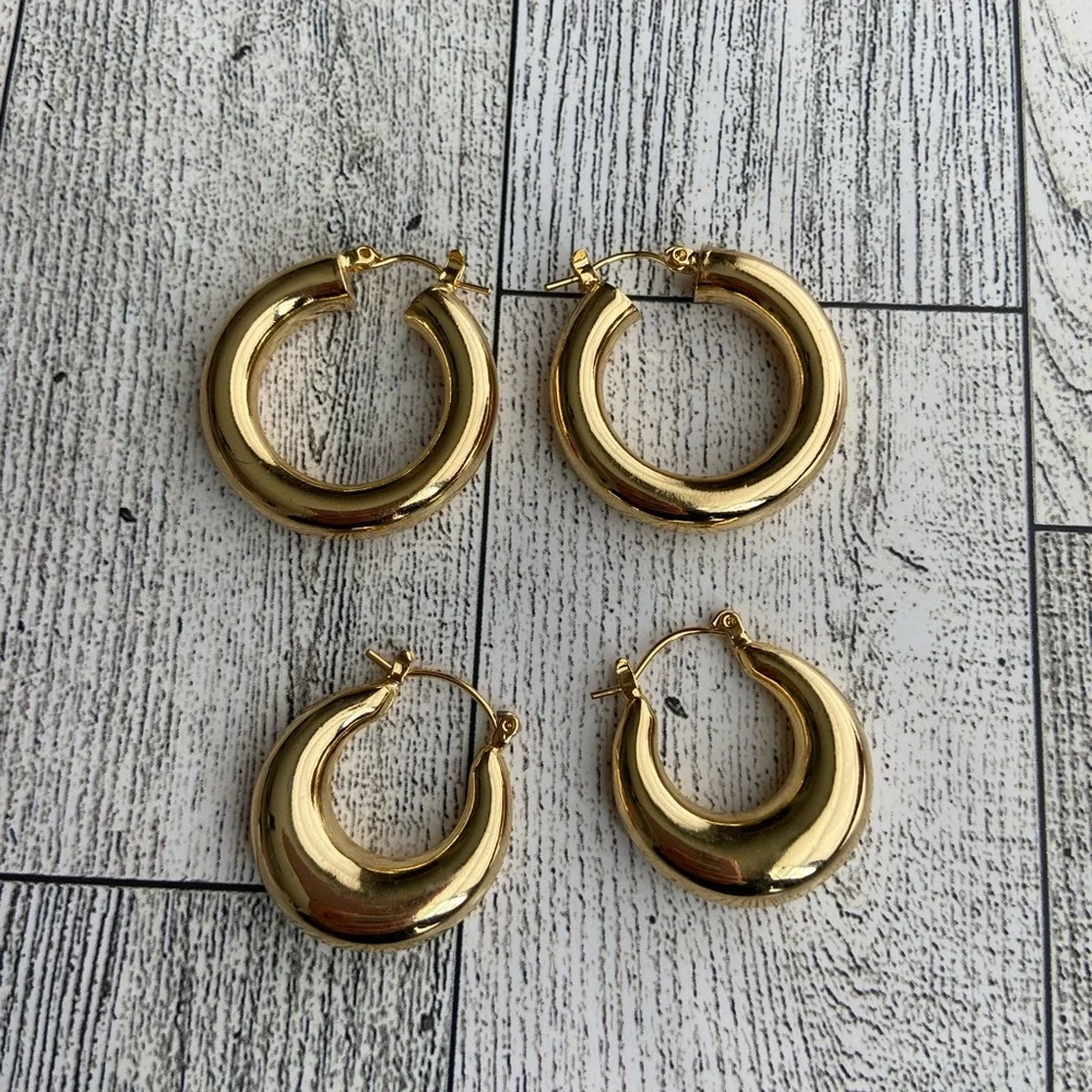Gold Hoops - Picture 4 of 4